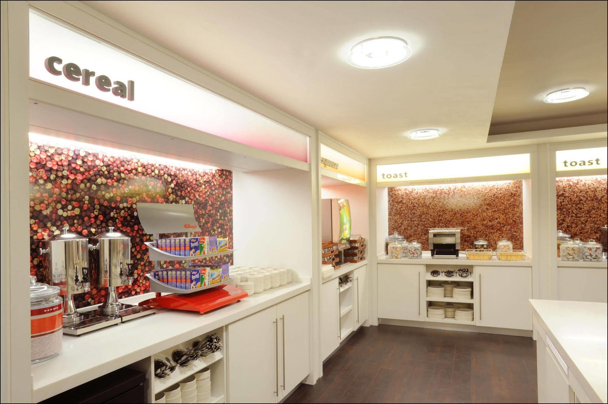 Hampton By Hilton Broad Street Отель 3*